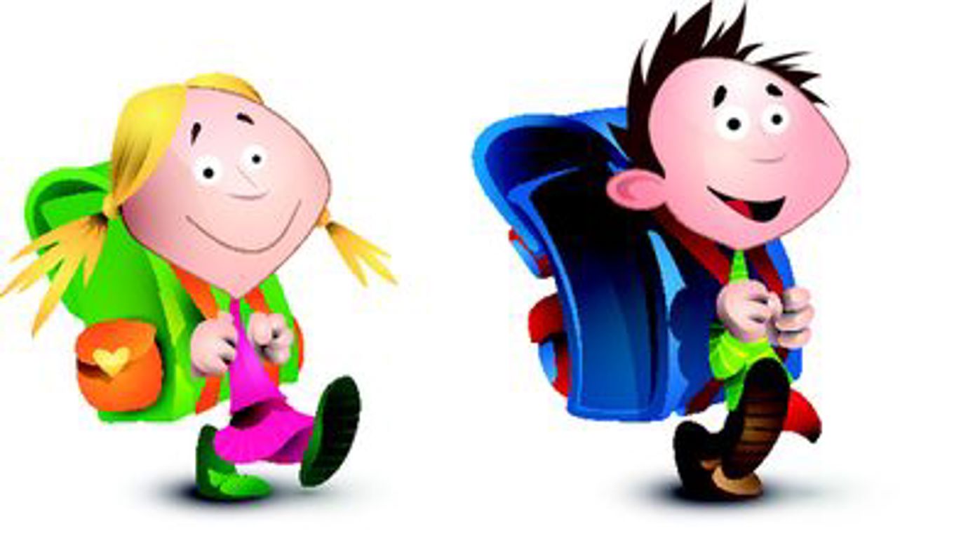 et par barn som holder leker et par barn som holder leker